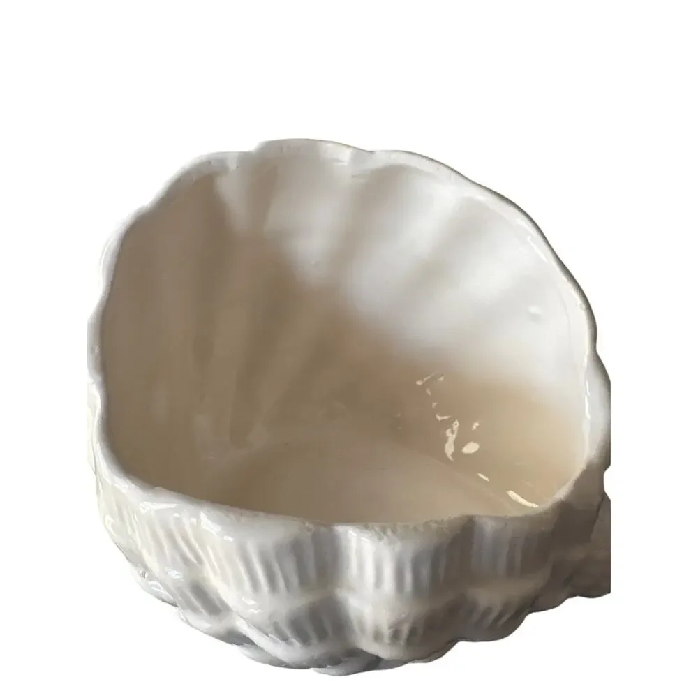 Vintage White Ceramic Seashell Planter Shell Cachepot Coastal Beach Decor 6”